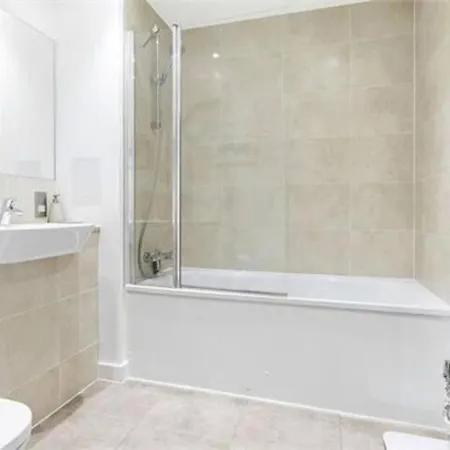 2-Bed Terrace Flat Close To Tower Bridge London Exterior photo