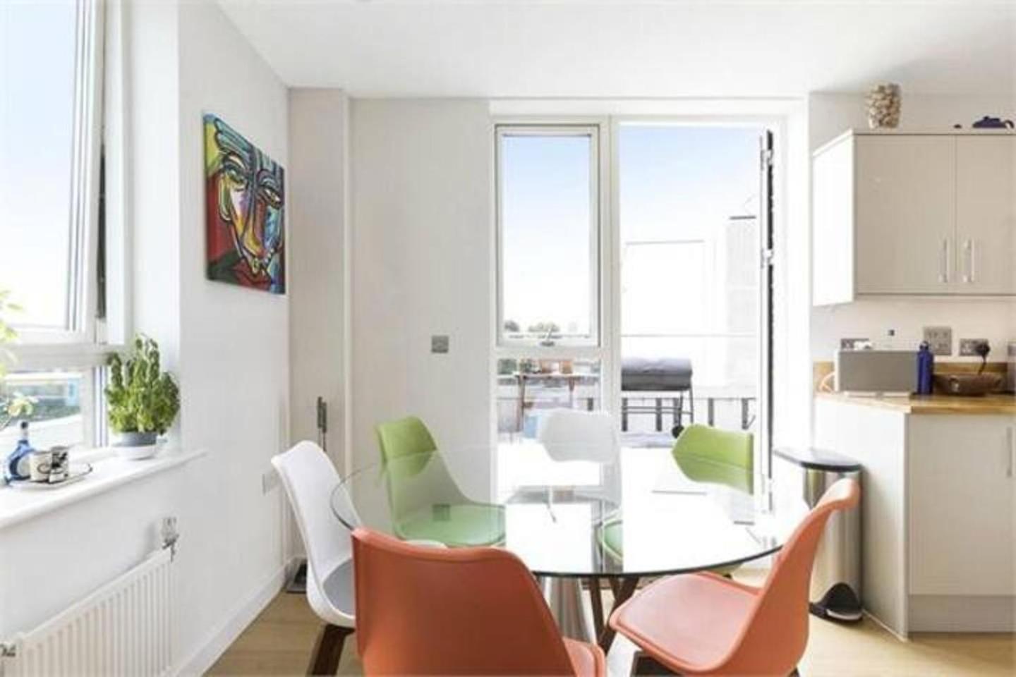 2-bed Terrace Flat Close To Tower Bridge Apartment *